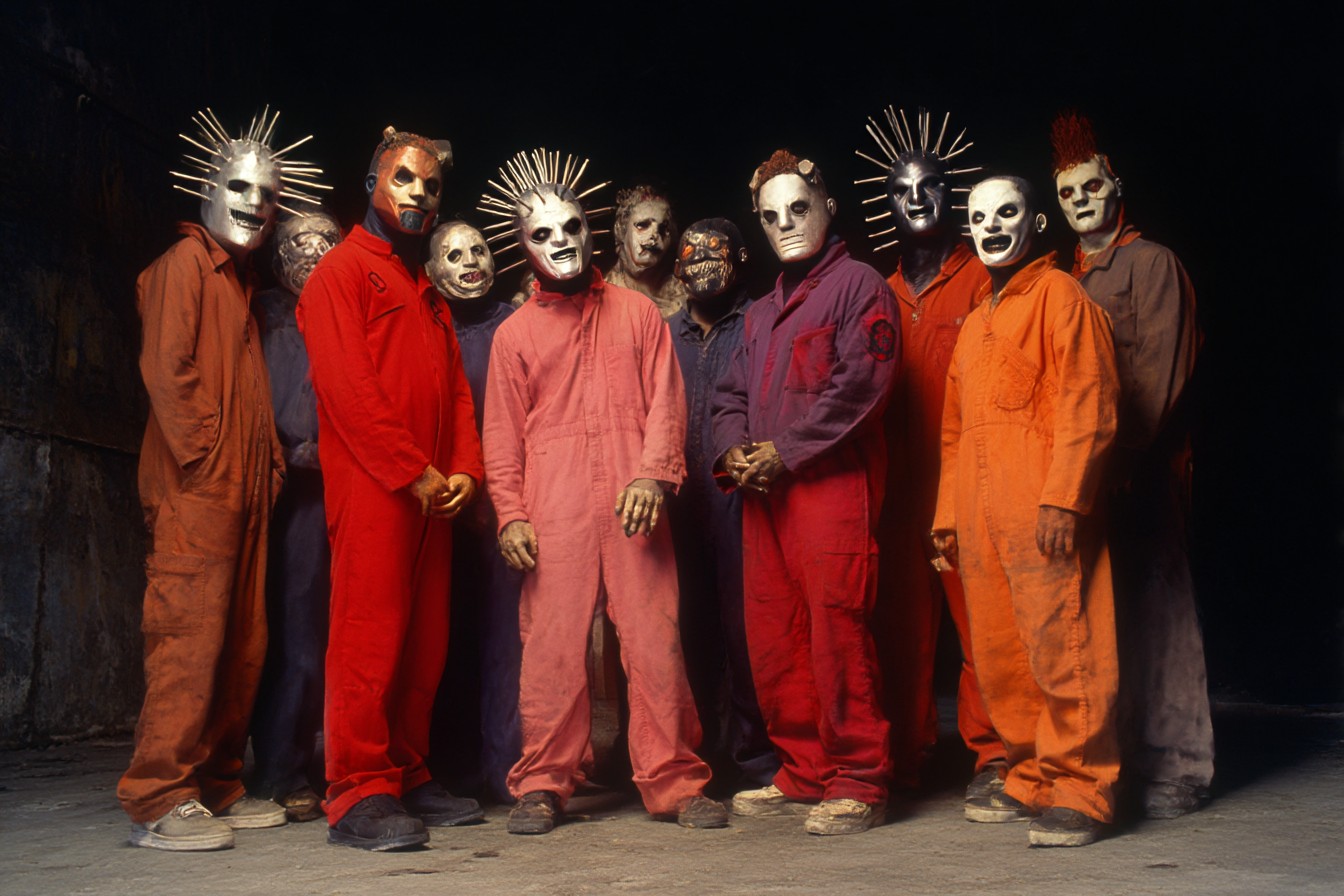 im1979_Slipknots_Self-Titled_Debut_Nine_Masked_Maniacs_Create_788e9727-2bc3-4388-9563-b3a961c27cc6_0